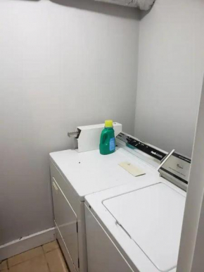 Private room in Downtown Halifax #1